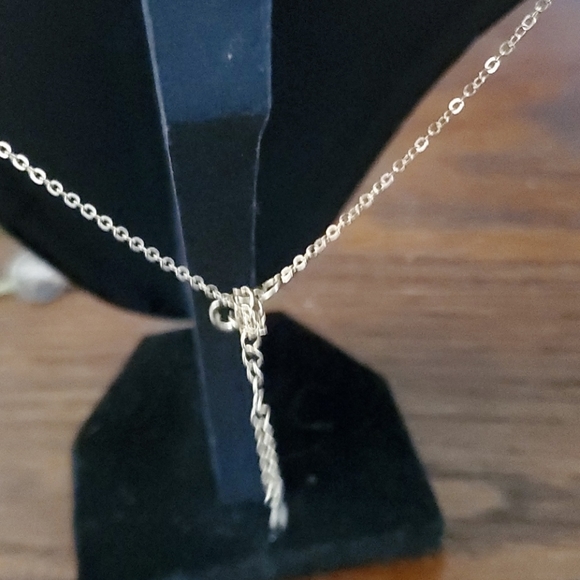 BREST CANCER AWARENESS  ANGEL PENDANT NECKLACE. - Picture 3 of 5